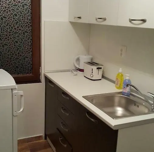 Guest Old Captain Ostello Burgas