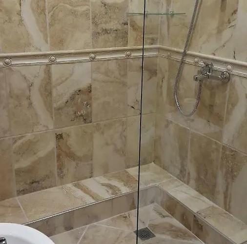 Guest Old Captain Ostello *